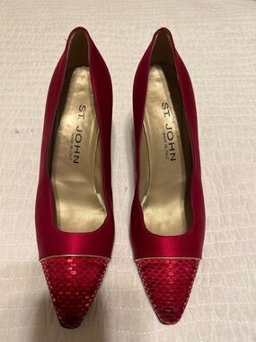 St. John Red Satin Pointed Toe Pumps with Sequin-Weave Cap